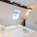 M2 Living Maisonette No 3 *
