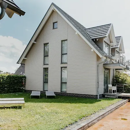 Apartment M2 Living Maisonette No 3 Prerow